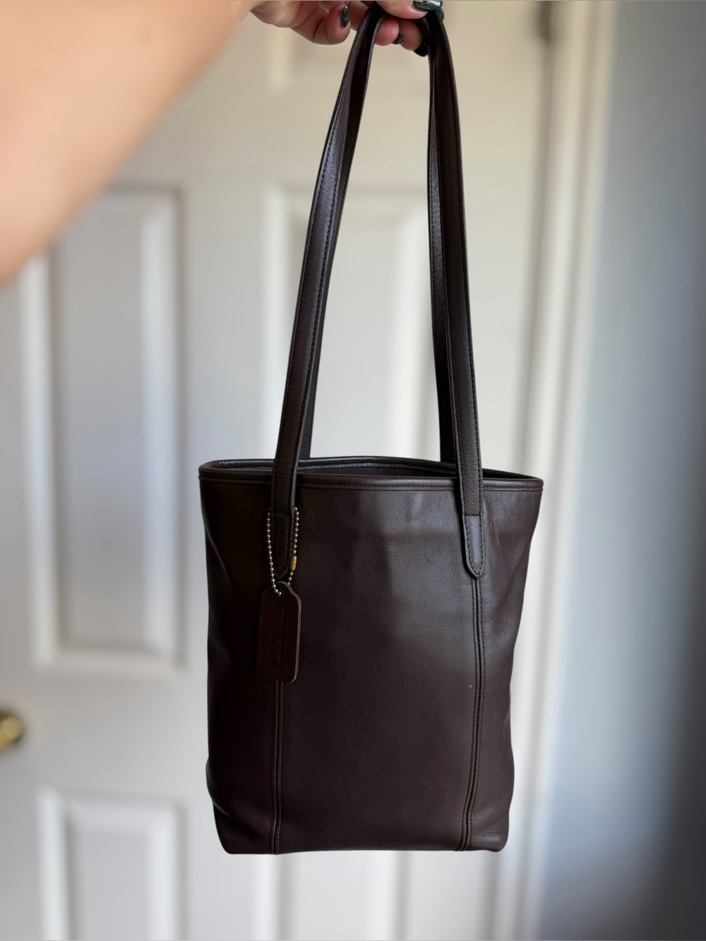Vintage Coach 9077 Mahogany Classic Lunch Tote Leather Hangtag